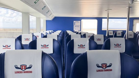 From Fuerteventura: Lanzarote Volcano and Wine Region Tour