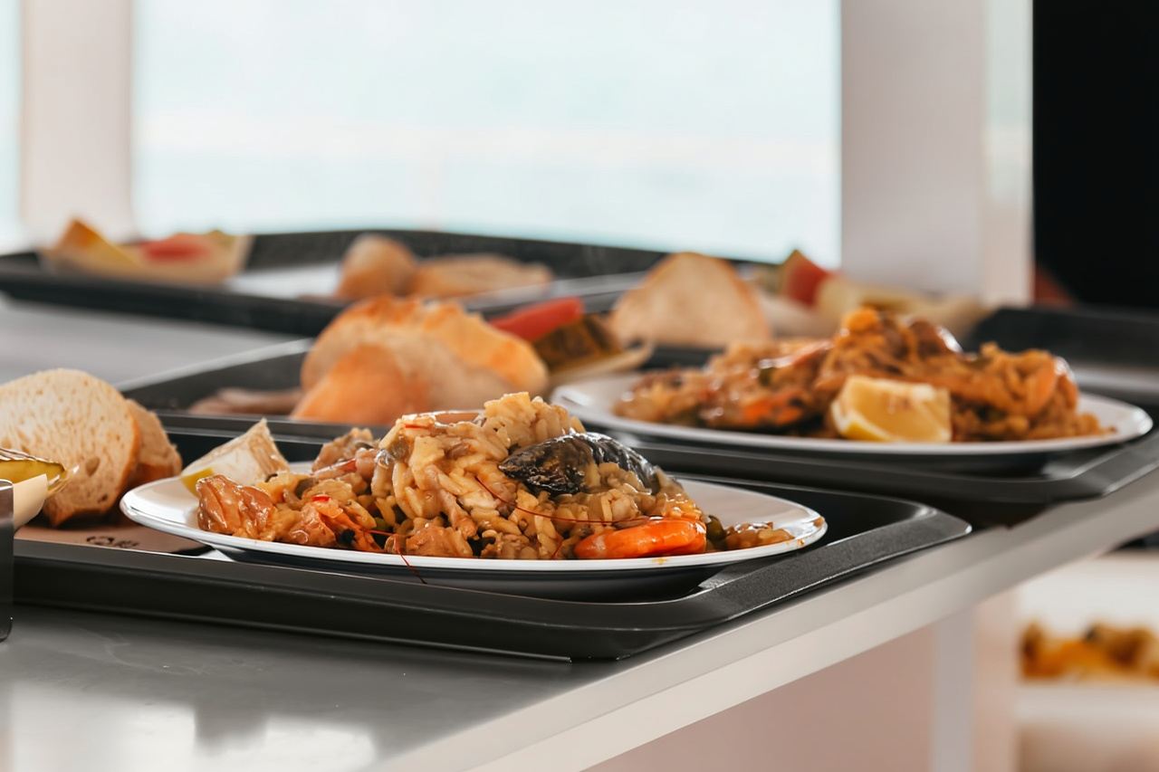 La Graciosa: Inselkreuzfahrt mit Mittagessen und Wasseraktivitäten