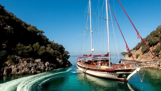 Gocek: Perjalanan Perahu ke 12 Pulau