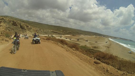 Paphos: Chuyến đi xe địa hình đến Bán đảo Akamas kèm bữa trưa