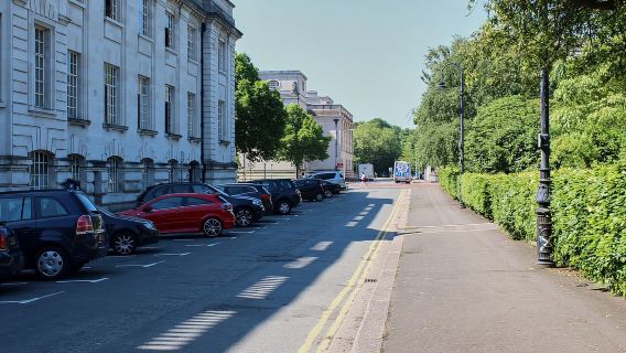 Cardiff: Doctor Who City Walking Tour
