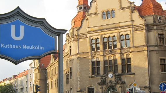 Berlin: Tur Lingkungan Neukölln Selama 2,5 Jam