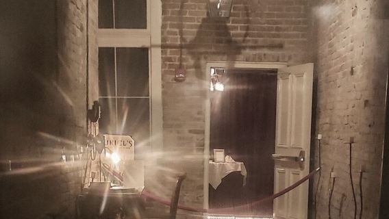 Lawatan Hantu Suku Perancis Berhantu dengan Jurupandu Tempatan