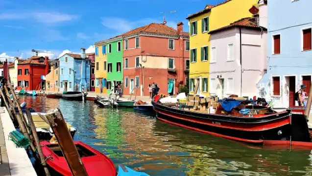 Venice: Murano, Burano, and Torcello Boat Tour