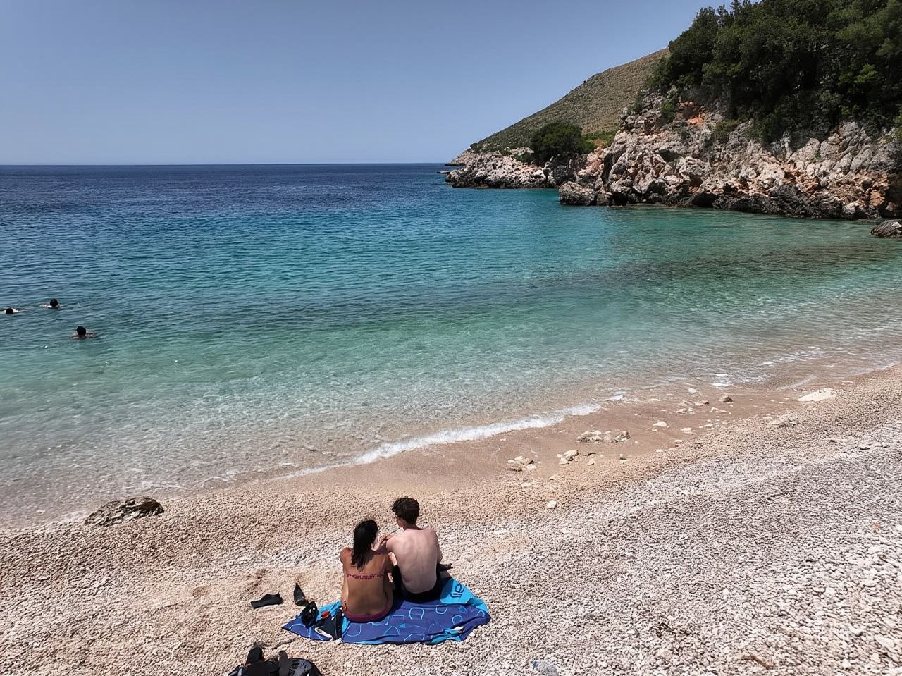 Vlora: Haxhi Ali Cave and Karaburun Peninsula Speedboat Tour