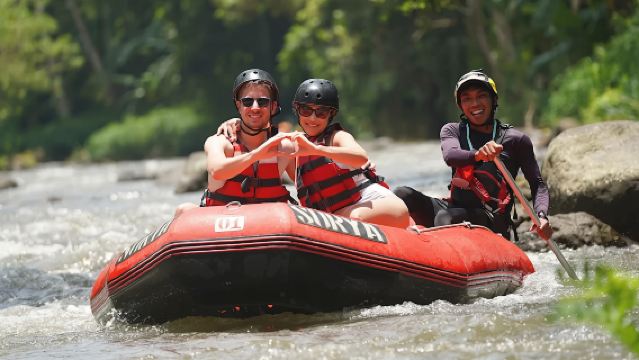 아융강 래프팅 + 카약 3-8시간(점심 및 호텔 왕복 픽업 서비스 포함)