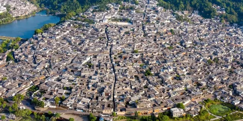 騰衝熱海+滇西抗戰紀念館+疊水河+和順古鎮一日遊【8人小團】