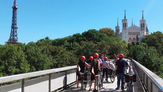 3 h - Recorrido en bicicleta eléctrica por Lyon con un guía local