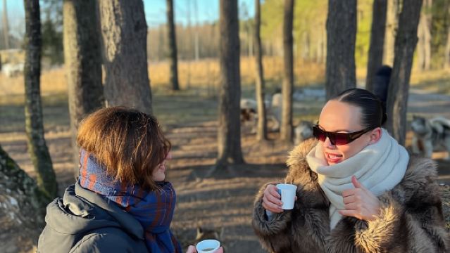 Riga: Husky Dog Sledding Experience