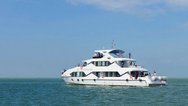 Pelayaran mewah mengelilingi pulau dengan kapal pesiar Beihai + pelbagai slot masa berlepas untuk dipilih + perkhidmatan pergi-balik dari bandar + snek dan buah-buahan percuma