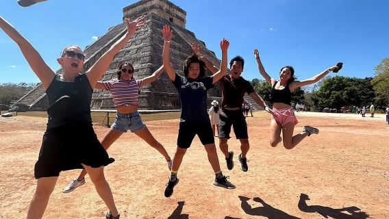 Nhóm nhỏ Cenote Ik Kil và Coba ở Chichen Itza