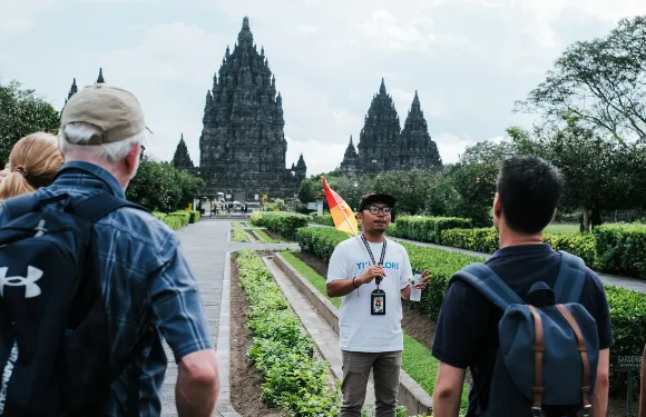 日惹：婆羅浮屠（登頂）+ 巴蘭班南寺1日共享之旅