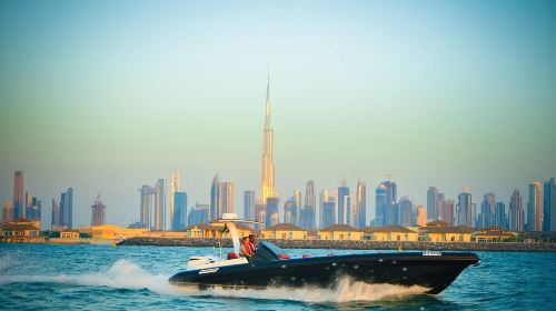 Black Boat Dubai Speedboat Experience 2
