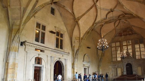 Castello di Praga: biglietto d'ingresso con trasferimento e audioguida