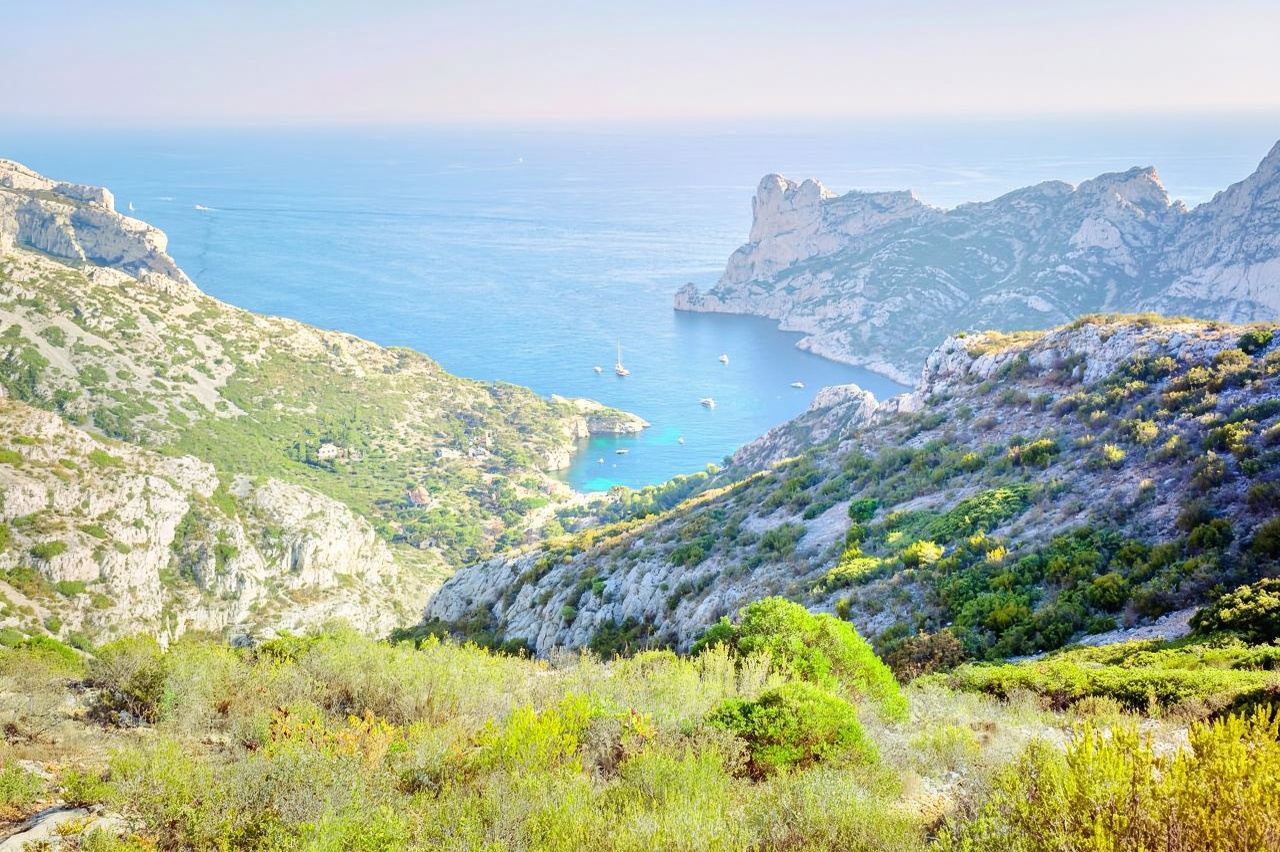 馬賽出發+卡朗格峽灣+法羅宮+奧夫谷+舊港中文地陪徒步