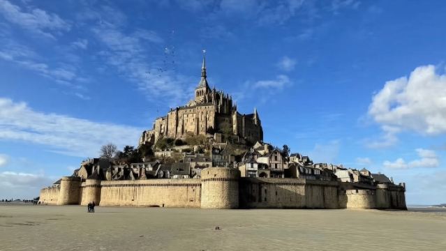 巴黎經典包車來回聖米歇爾山一日遊