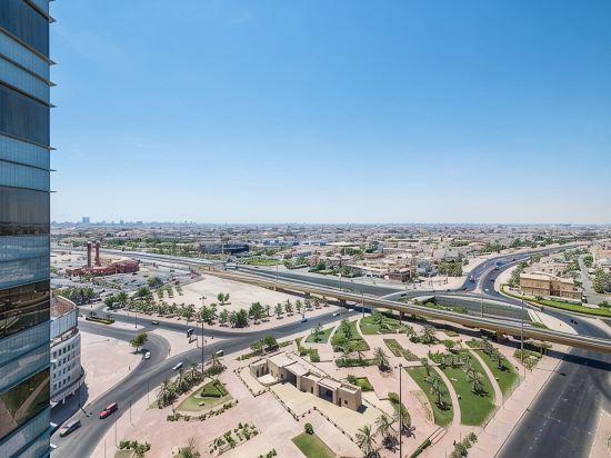 Four Points by Sheraton Kuwait - Tap to explore photos