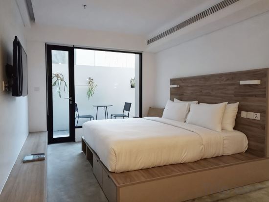 Lloyd's Inn Bali Room Type - The Standard Room Double
