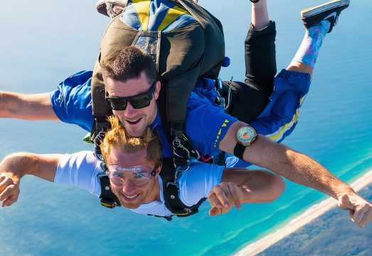 Byron Bay Tandem Skydiving Experience in Brisbane, Australia 2637 AUD 464.15