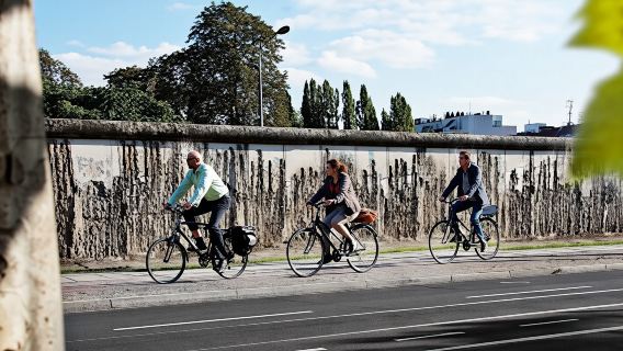 Berlin Wall-Third Reich private bike tour