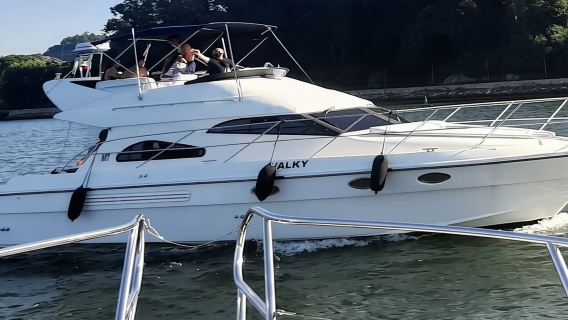 Porto: tour in yacht di lusso sul fiume Duero - al tramonto o di giorno