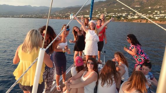 Private Sailing Parties and Events Cruise 4 or 7 Hours