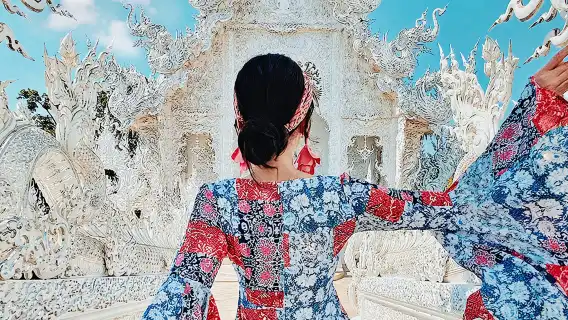 清邁清萊觀音廟紅廟+白廟+藍廟+網紅夢幻仙境咖啡屋一日遊