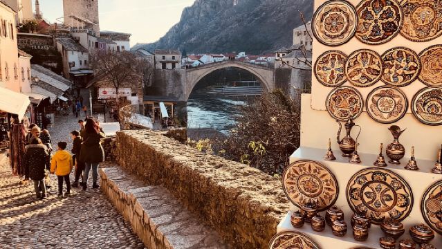 Lawatan Berjalan Persendirian Mostar