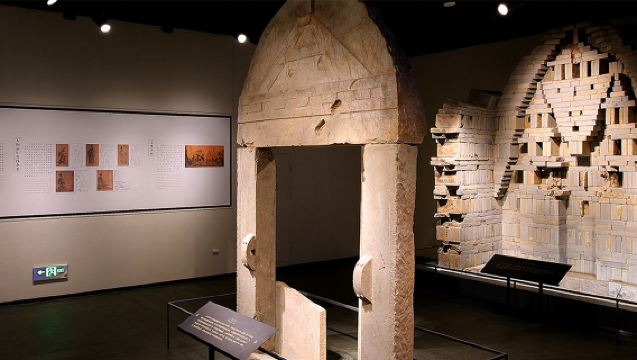 [Tidak termasuk tiket masuk] Penerangan berpandu mendalam 2H di Six Dynasties Museum dengan fon telinga - pakej berkumpulan/lawatan peribadi