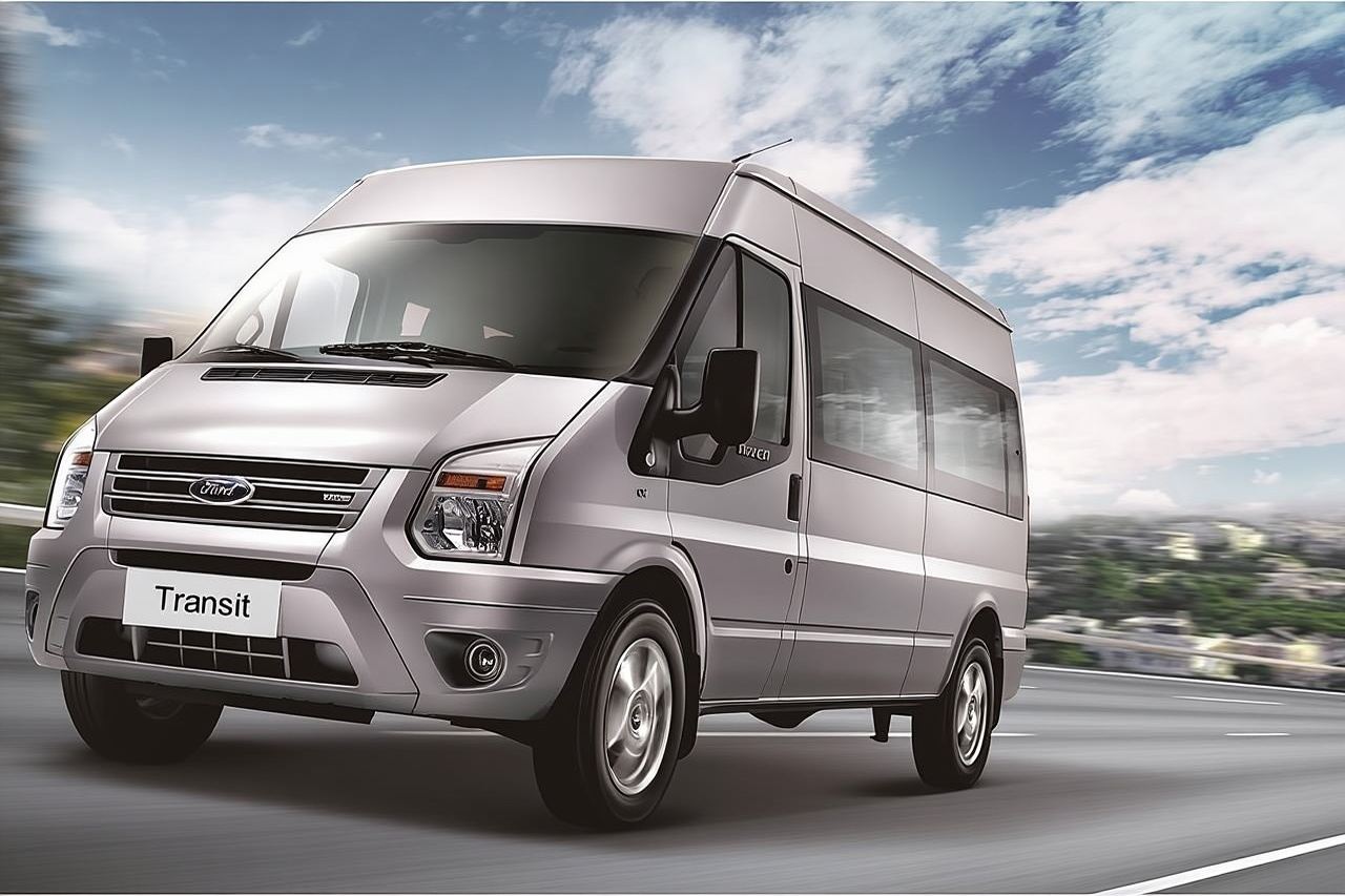 Sihanoukville ke Phnom Penh dengan Mobil Pribadi atau Minivan