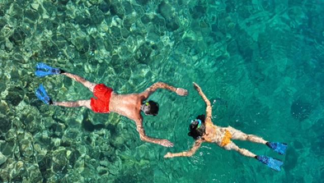 プーケット・エンペラーアイランド・セーリングボートツアー [ラプソディ/プラネットNo.7|神仙半島の夕日/珊瑚島でシュノーケリング】