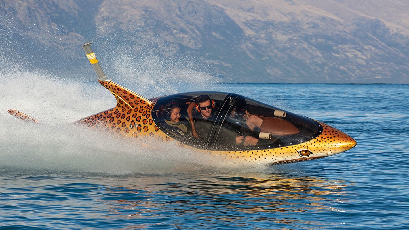 퀸스타운 하이드로 어택 상어 보트 상어 스피드보트 상어 수상보트 [다이빙 가능/1인 1보트]