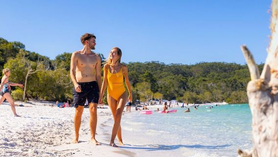 Tur Sehari Kelompok Kecil K'gari (Pulau Fraser) - Dari Pantai Pelangi