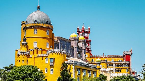 Private Tour durch Sintra, Paläste und die Berge mit dem Tuk-Tuk (2 bis 6 Personen)