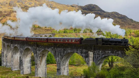 영국 인버네스 출발 자코바이트 증기 기관차 체험 투어 (편도 기차표 포함)