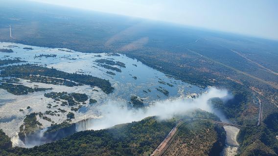 น้ำตกวิกตอเรีย: การบินเฮลิคอปเตอร์ (มุมมองทางอากาศของน้ำตก)