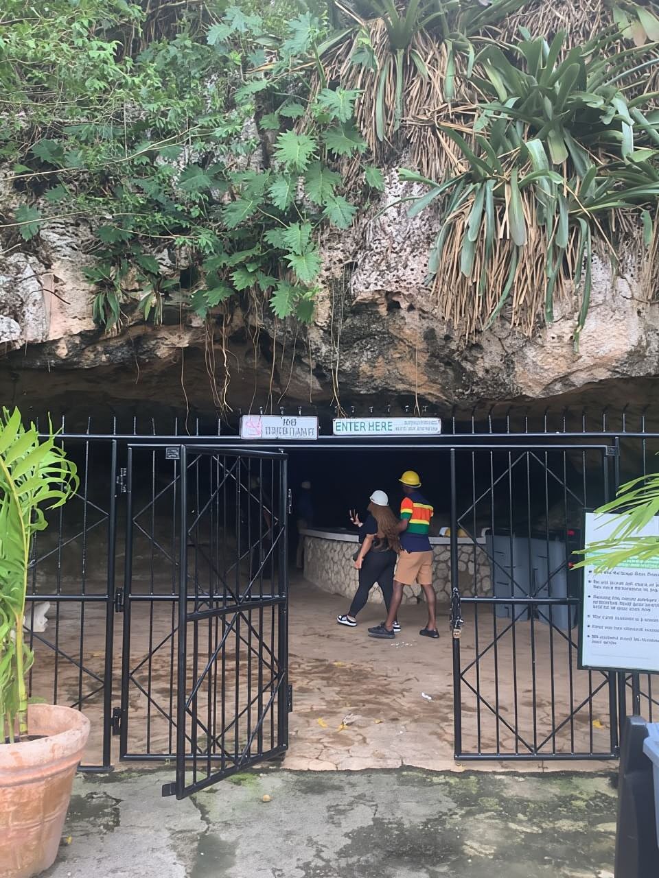 Ocho Rios: visita guidata alle grotte Green Grotto con trasferimenti