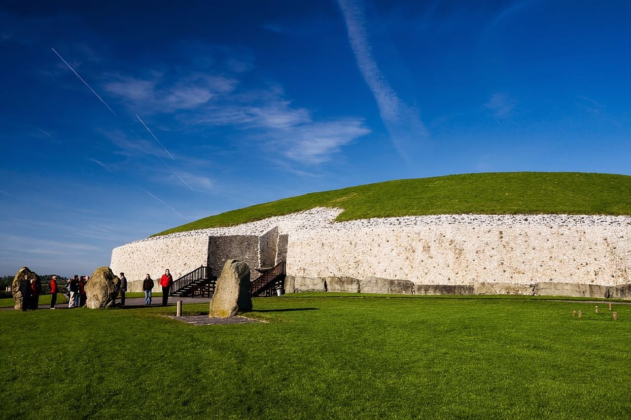 Dublin: Boyne Valley with Newgrange and Bru Na Boinne Entry
