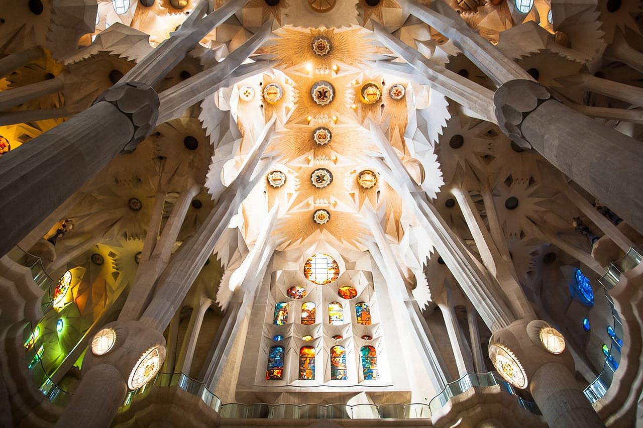Barcelona: Sagrada Familia Skip-the-line Guided Tour