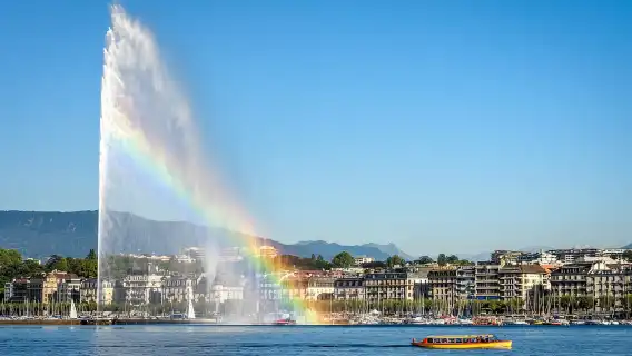 ジュネーブウォーク＆クルーズ：大噴水と食前酒の秘密
