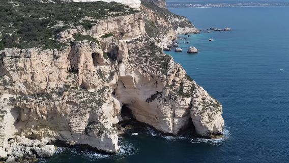 Cagliari: Segeltour mit Schnorcheln und Prosecco-Toast