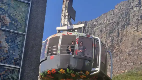 ทัวร์กระเช้าลอยฟ้า Table Mountain แบบร่วมและตามกำหนดการ