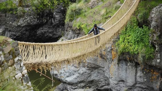 Ab Cusco: Tour zur Inka-Hängebrücke Q'eswachaka