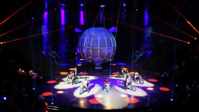 Shanghai Circus World - ERA2 Intersection of Time Akrobatikshow E-biljett QR-kod