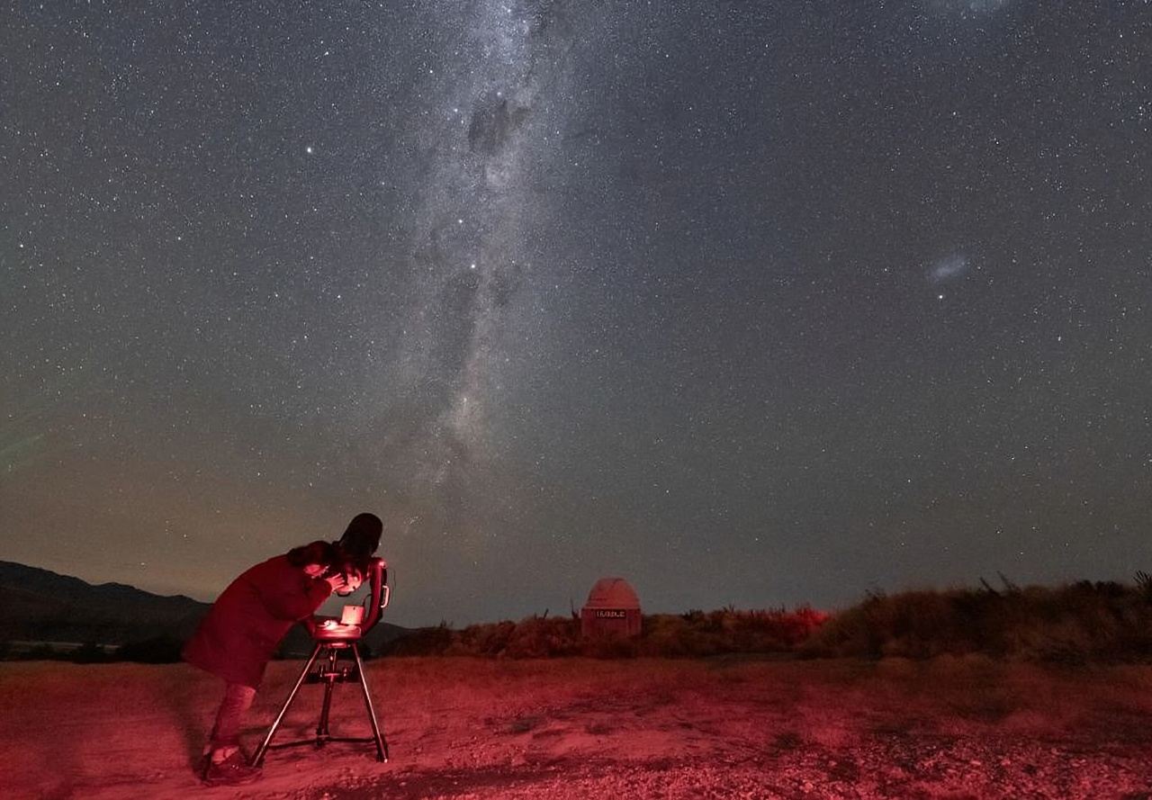Tekapo Cowan Hill Professional Stargazing Tour in New Zealand's South Island [Bilingual guide + professional astronomical telescope observation]