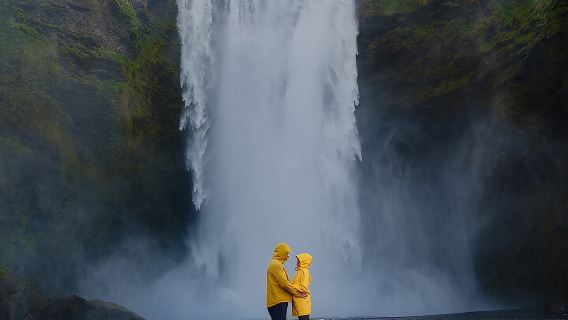 Private South Coast Adventure – Design Your Icelandic Journey