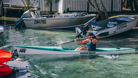 Aventura en kayak por Noosa: Manglares, río y mansiones