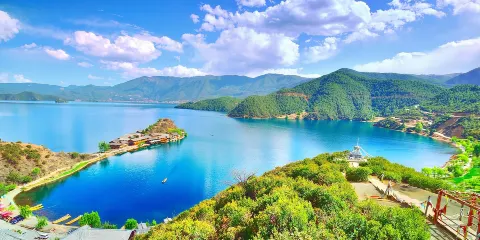 麗江出發外國遊客瀘沽湖及摩梭文化獨立包團 (自訂行程)