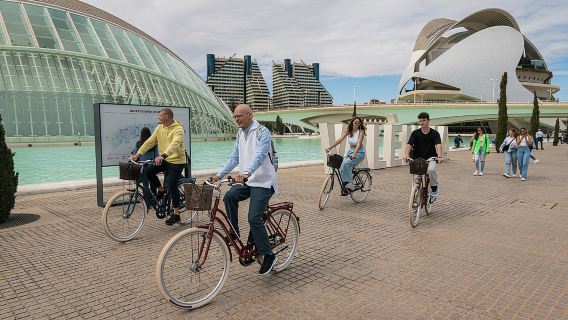 Valencia Bike Tour: Top Sights and City of Arts & Sciences