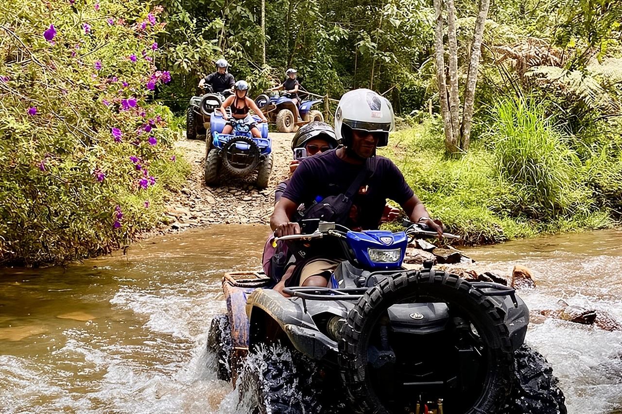 Fuga esclusiva in montagna: tour in ATV da Medellin